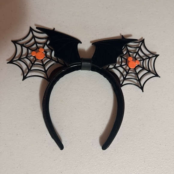Loungefly Accessories - Disney loungefly bat ears